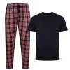 Oloasu / pyjama: t-paita ja housut